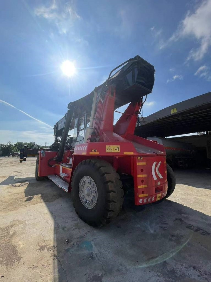 Kalmar DRF 450-650S5 - Grua todo o terreno: foto 5 Kalmar DRF 450-650S5 - Grua todo o terreno: foto 5