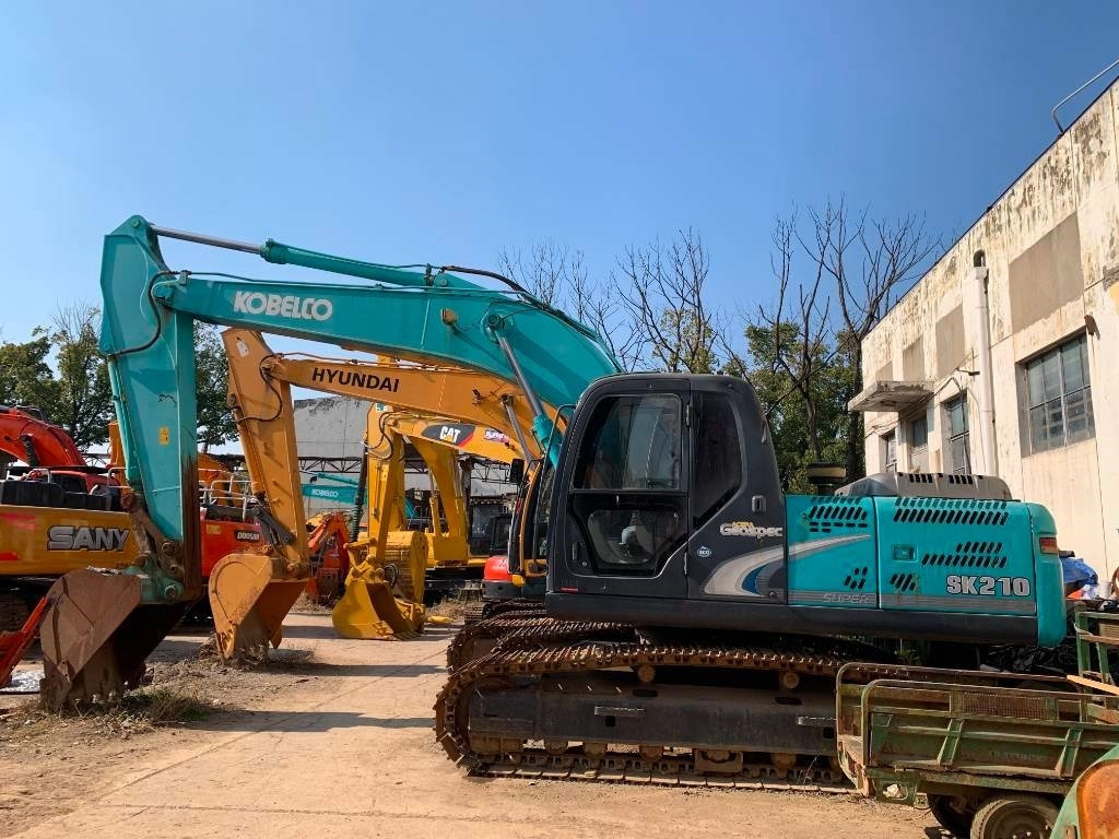 Kobelco SK 210 LC-8 - Escavadora de rastos: foto 1 Kobelco SK 210 LC-8 - Escavadora de rastos: foto 1