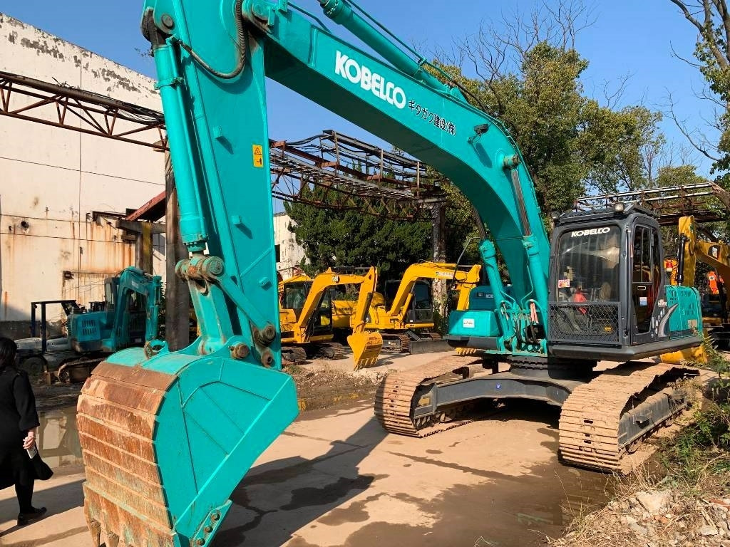 Kobelco SK 260 - Escavadora de rastos: foto 2 Kobelco SK 260 - Escavadora de rastos: foto 2
