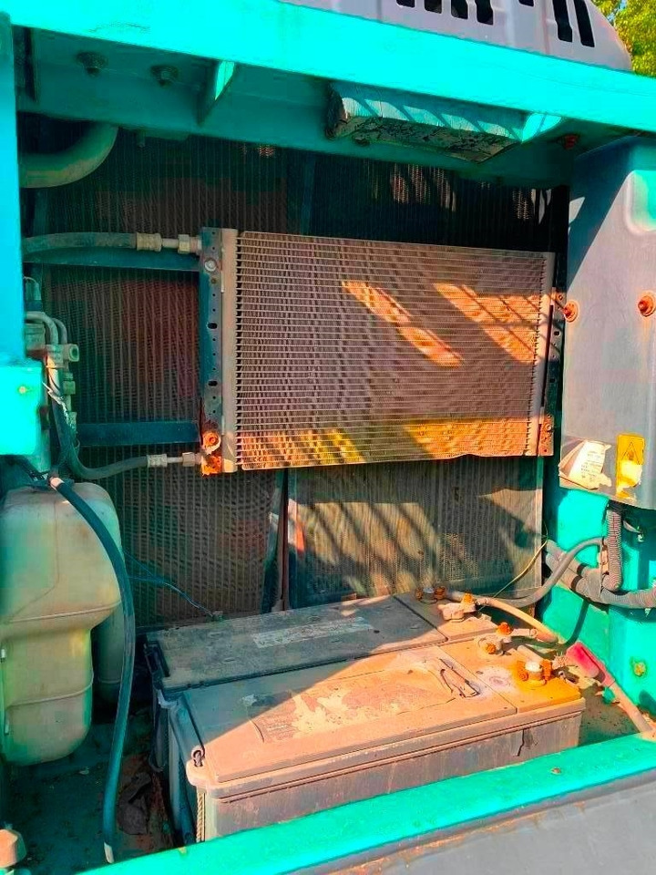 Kobelco SK 260D - Escavadora de rastos: foto 4 Kobelco SK 260D - Escavadora de rastos: foto 4