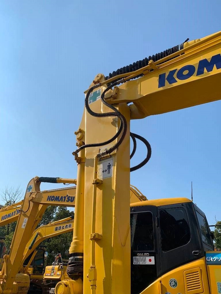 Komatsu PC 130 - Escavadora de rastos: foto 5 Komatsu PC 130 - Escavadora de rastos: foto 5