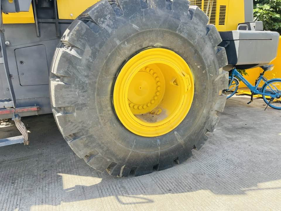 Pá carregadora de rodas Komatsu WA470: foto 13