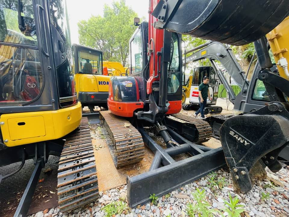 Kubota U55‑4 - Mini escavadeira: foto 3 Kubota U55‑4 - Mini escavadeira: foto 3