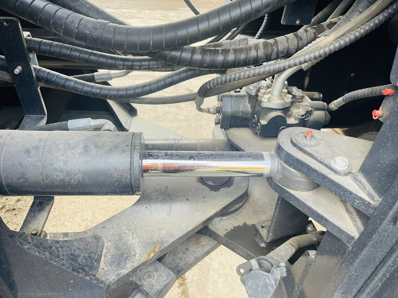 Pá carregadora de rodas LiuGong 856H: foto 15