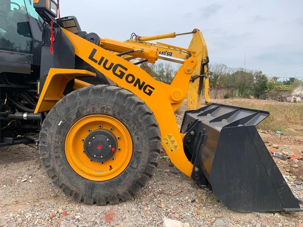 Liugong 835H - Pá carregadoras de rastos: foto 5 Liugong 835H - Pá carregadoras de rastos: foto 5
