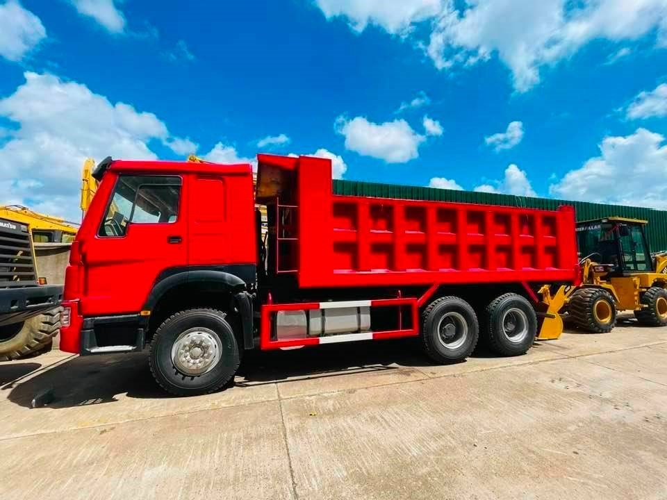 Sinotruk 371 - Camião basculante: foto 1 Sinotruk 371 - Camião basculante: foto 1