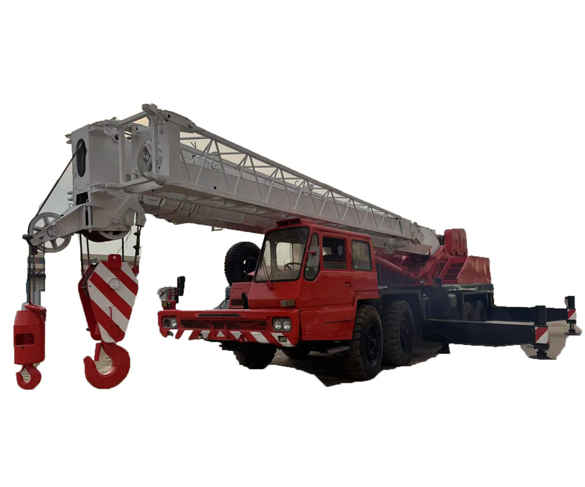 TADANO TG700E - Grua móvel: foto 1 TADANO TG700E - Grua móvel: foto 1