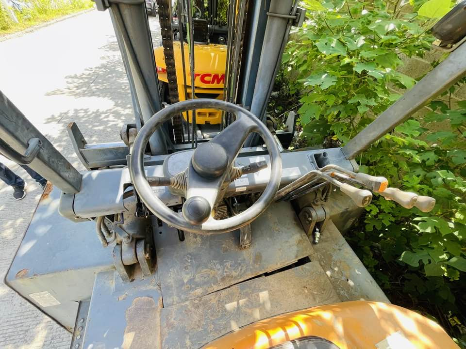 TCM 100 (FD100 series forklift) - Empilhador: foto 3 TCM 100 (FD100 series forklift) - Empilhador: foto 3