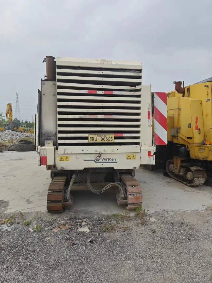 Wirtgen W2000 - Aplainadora (Fresadora): foto 4 Wirtgen W2000 - Aplainadora (Fresadora): foto 4