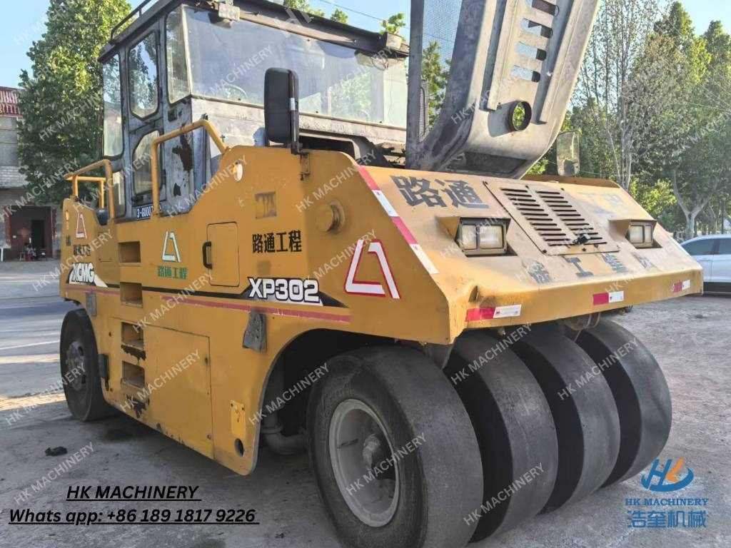 XCMG XP302 - Compactador de pneus: foto 1 XCMG XP302 - Compactador de pneus: foto 1