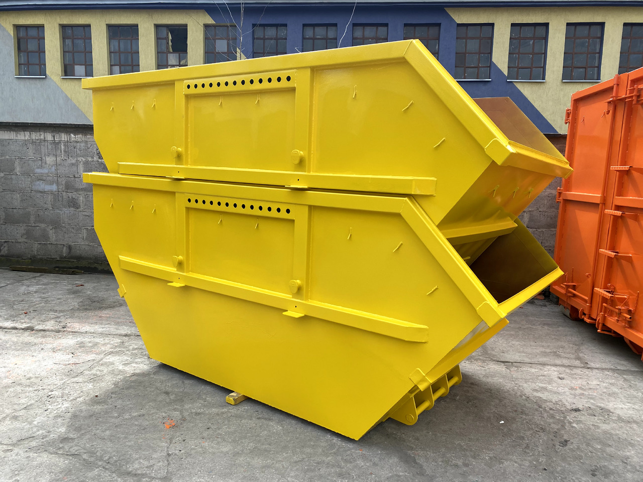 Metal-K Mulda/Bauschuttcontainer M5,5 - Contentor de entulho: foto 1 Metal-K Mulda/Bauschuttcontainer M5,5 - Contentor de entulho: foto 1