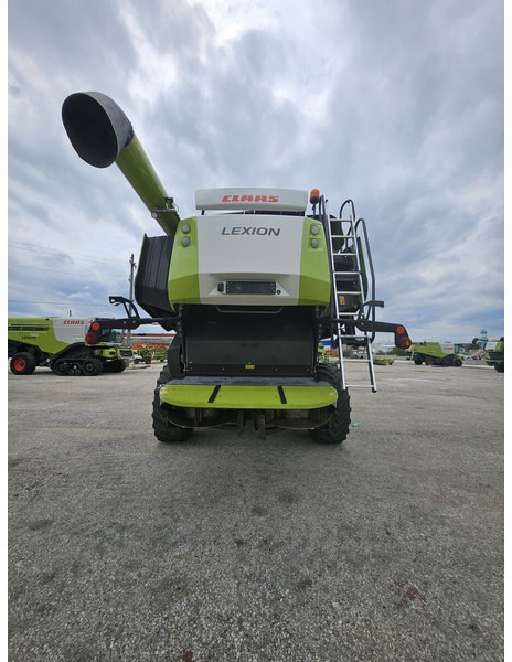 Ceifeira debulhadora para transporte de alimentos Claas Lexion 780 TT: foto 6