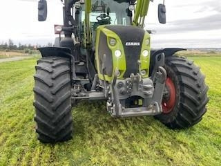 Claas ARION 660 CMATIC - Trator: foto 2 Claas ARION 660 CMATIC - Trator: foto 2