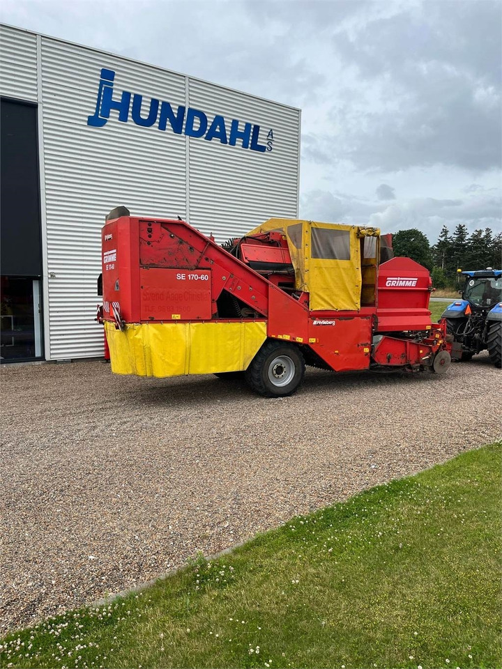 Grimme SE 170-60 - Colheitadeira de batatas: foto 1 Grimme SE 170-60 - Colheitadeira de batatas: foto 1