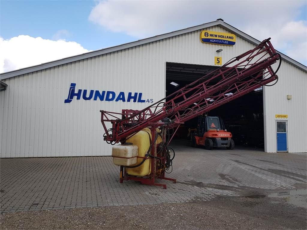 Hardi 1200L, 20 M. MED EL - Pulverizador montado: foto 1 Hardi 1200L, 20 M. MED EL - Pulverizador montado: foto 1