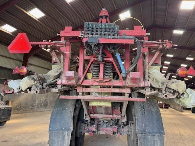 Hardi COMMANDER 7000I TWIN - Pulverizador de arrastar: foto 4 Hardi COMMANDER 7000I TWIN - Pulverizador de arrastar: foto 4