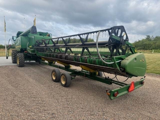 John Deere T660I - Ceifeira debulhadora: foto 5 John Deere T660I - Ceifeira debulhadora: foto 5