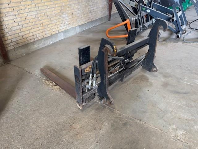 Kirk 2500KG HYDR. SAMLE/S - Garfos para Máquina de construção: foto 1 Kirk 2500KG HYDR. SAMLE/S - Garfos para Máquina de construção: foto 1