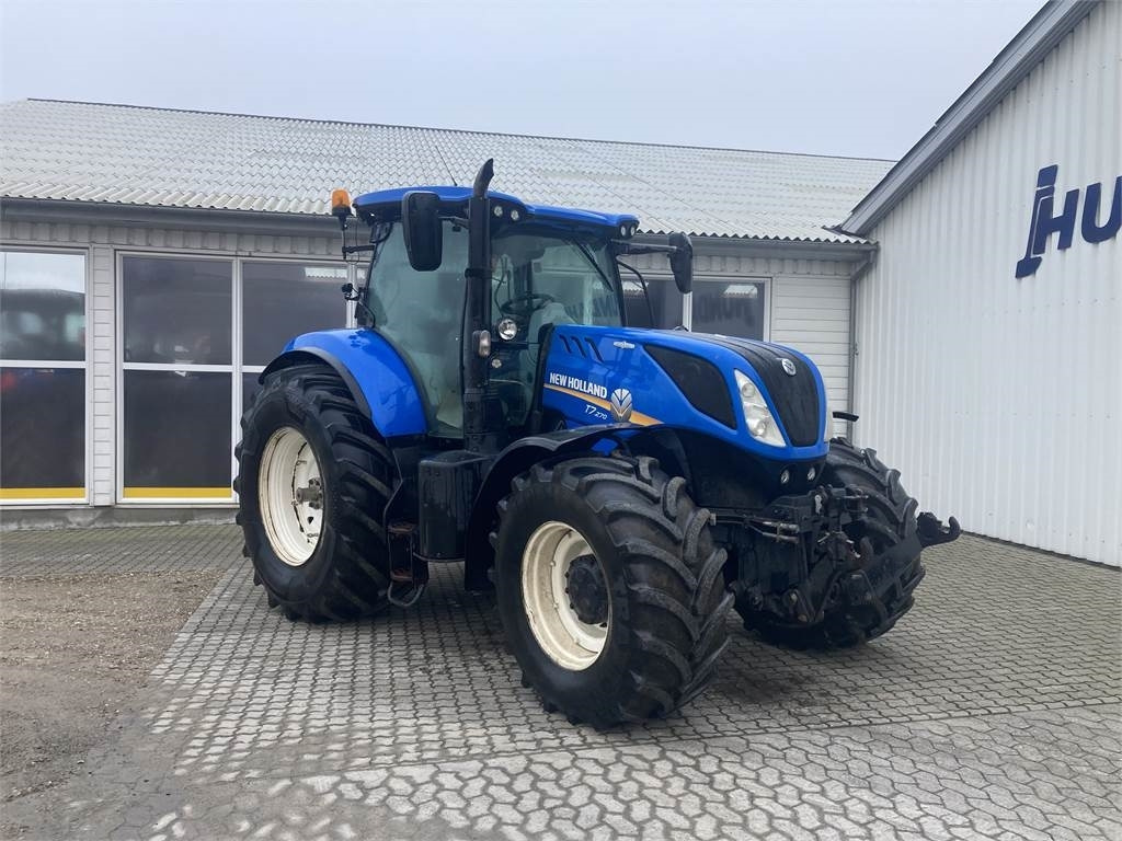 New Holland T7.270AC MY 15 - Trator: foto 3 New Holland T7.270AC MY 15 - Trator: foto 3