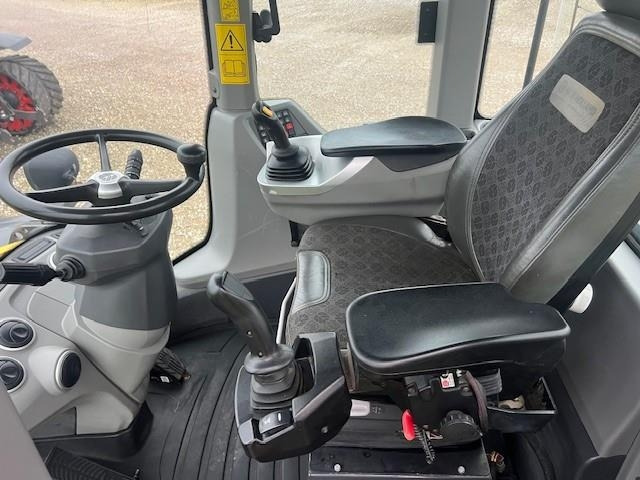 New Holland W190D ZB T4B - Pá carregadora de rodas: foto 4 New Holland W190D ZB T4B - Pá carregadora de rodas: foto 4