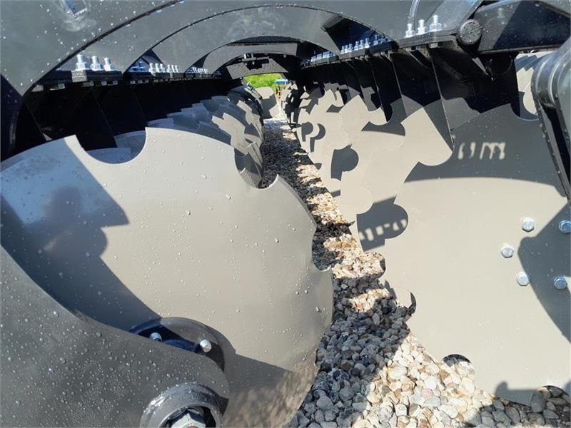 Agro - TOM ATHL 6m. - Grades de discos: foto 5 Agro - TOM ATHL 6m. - Grades de discos: foto 5