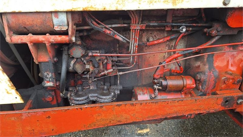 Case IH 824 - Trator: foto 5 Case IH 824 - Trator: foto 5