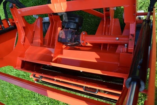 - - - boxer - Equipamento para Trator municipal: foto 4 - - - boxer - Equipamento para Trator municipal: foto 4