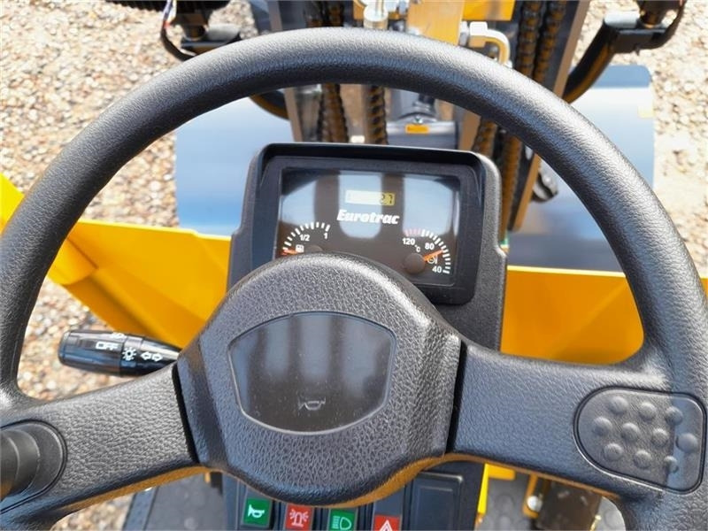 Carregadora articulada Eurotrac W11: foto 11