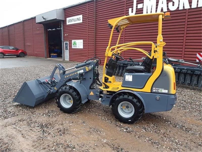 Eurotrac W11 med lav tårn - Carregadora articulada: foto 2 Eurotrac W11 med lav tårn - Carregadora articulada: foto 2