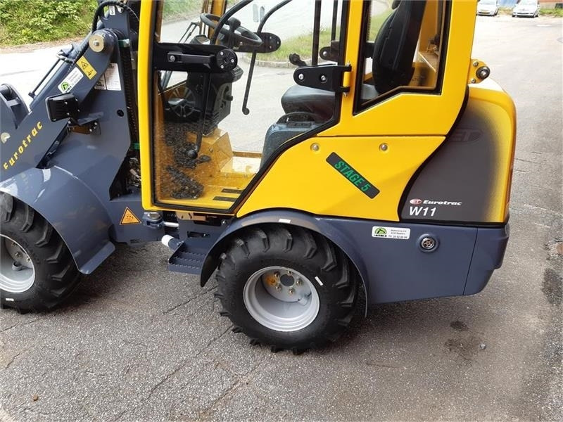 Eurotrac W11 w11 lang arm førehus - Carregadora articulada: foto 4 Eurotrac W11 w11 lang arm førehus - Carregadora articulada: foto 4