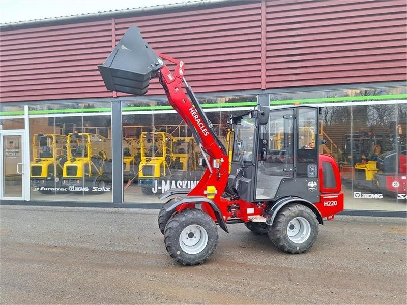 Carregadora articulada Heracles H220: foto 7