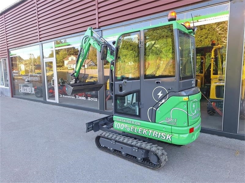 Mole M20 100% elektrisk - Mini escavadeira: foto 3 Mole M20 100% elektrisk - Mini escavadeira: foto 3