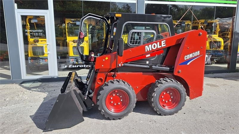 Mole M308 fabriks ny - Mini pá carregadora: foto 1 Mole M308 fabriks ny - Mini pá carregadora: foto 1
