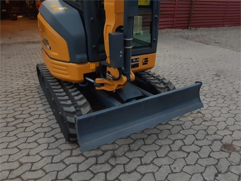 Mini escavadeira XCMG xe27e: foto 7