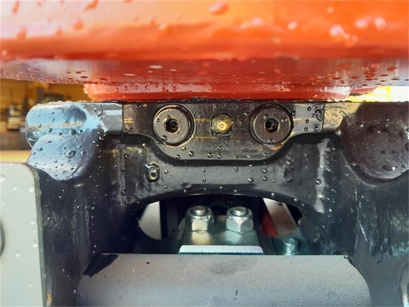 Mini escavadeira XCMG xe27e med rototilt: foto 12