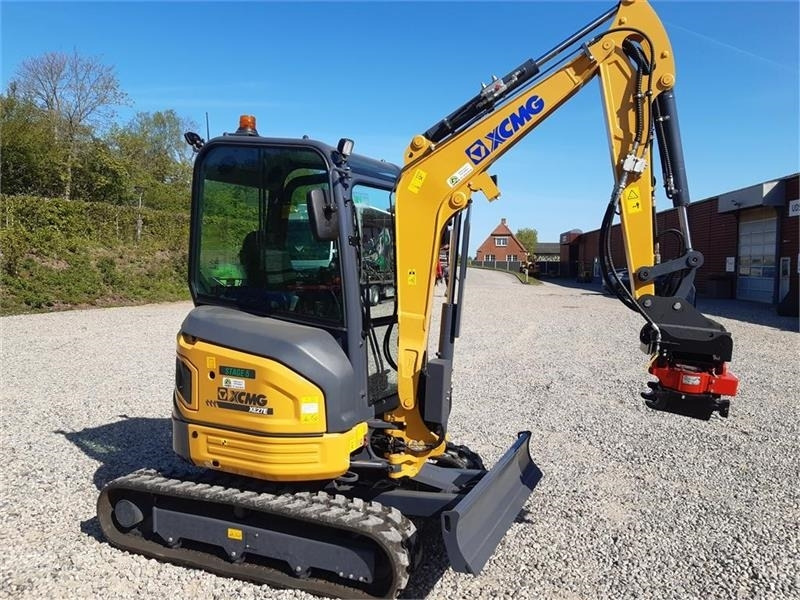 Locação financeira de XCMG xe27e med rototilt  XCMG xe27e med rototilt: foto 13