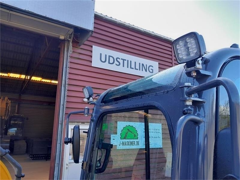 Mini escavadeira XCMG xe27e med rototilt: foto 14