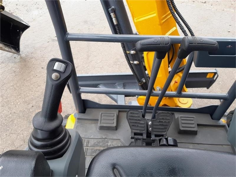 Mini escavadeira XCMG xe27e u/hus: foto 12