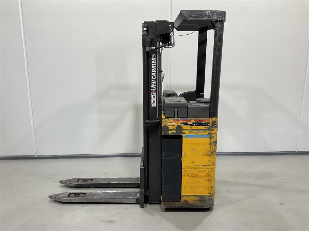 Atlet A/160SDTFVJN480 - Stacker: foto 3 Atlet A/160SDTFVJN480 - Stacker: foto 3