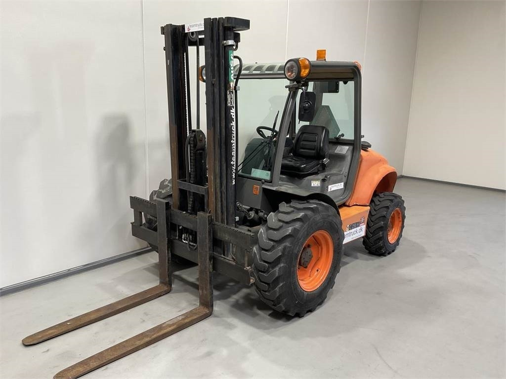 Ausa C250HX4 - Empilhador todo-o-terreno: foto 4 Ausa C250HX4 - Empilhador todo-o-terreno: foto 4