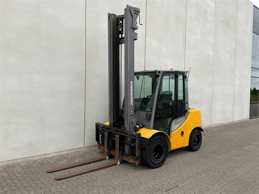 Jungheinrich DFG S50 - Empilhador a diesel: foto 4 Jungheinrich DFG S50 - Empilhador a diesel: foto 4