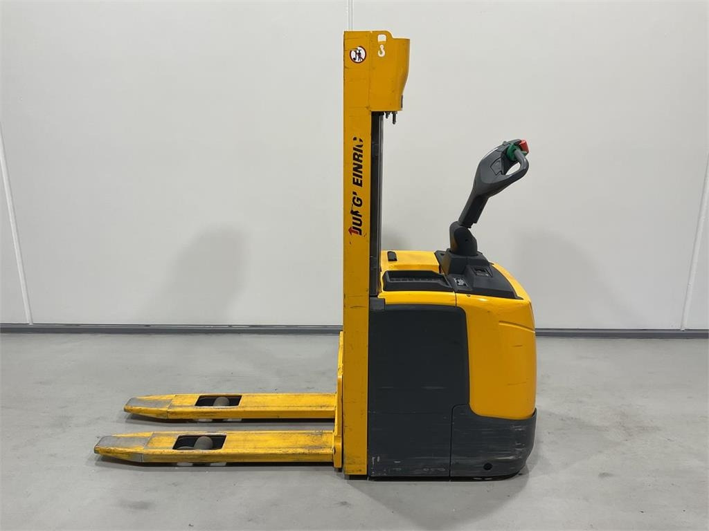 Jungheinrich ERC 212 - Stacker: foto 3 Jungheinrich ERC 212 - Stacker: foto 3