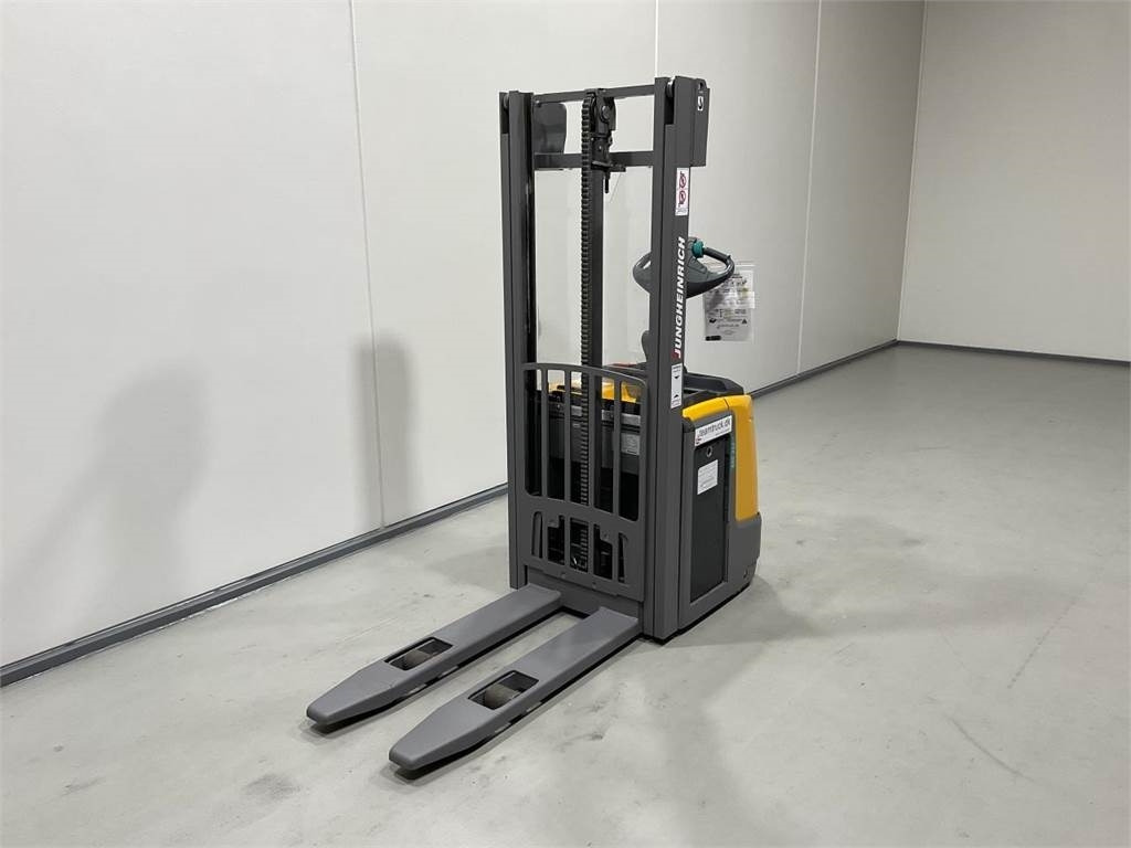Jungheinrich ERC 212 - Stacker: foto 4 Jungheinrich ERC 212 - Stacker: foto 4