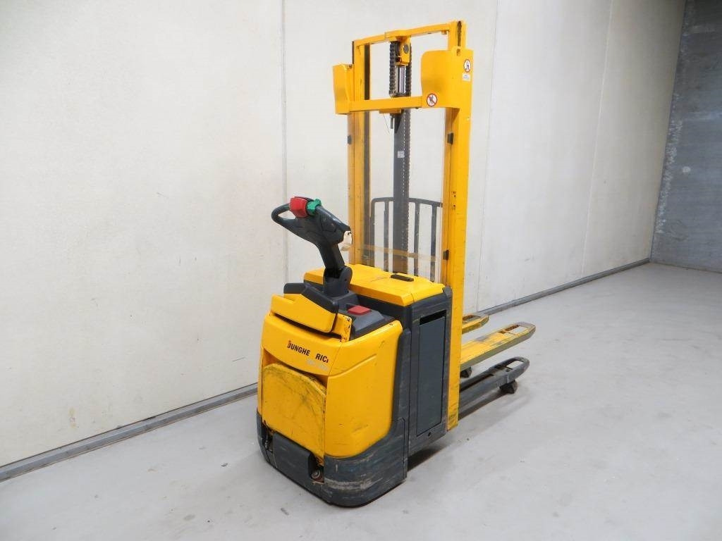 Jungheinrich ERC 212Z - Stacker: foto 4 Jungheinrich ERC 212Z - Stacker: foto 4