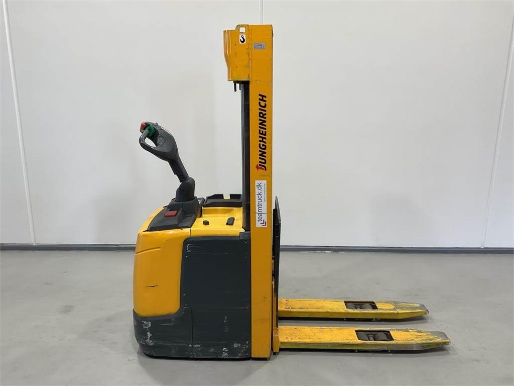 Jungheinrich ERC 214 - Stacker: foto 1 Jungheinrich ERC 214 - Stacker: foto 1