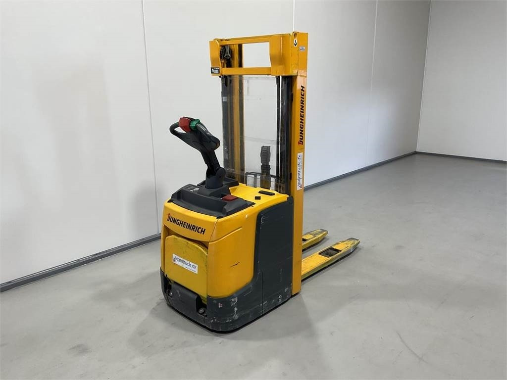 Jungheinrich ERC 214 - Stacker: foto 2 Jungheinrich ERC 214 - Stacker: foto 2