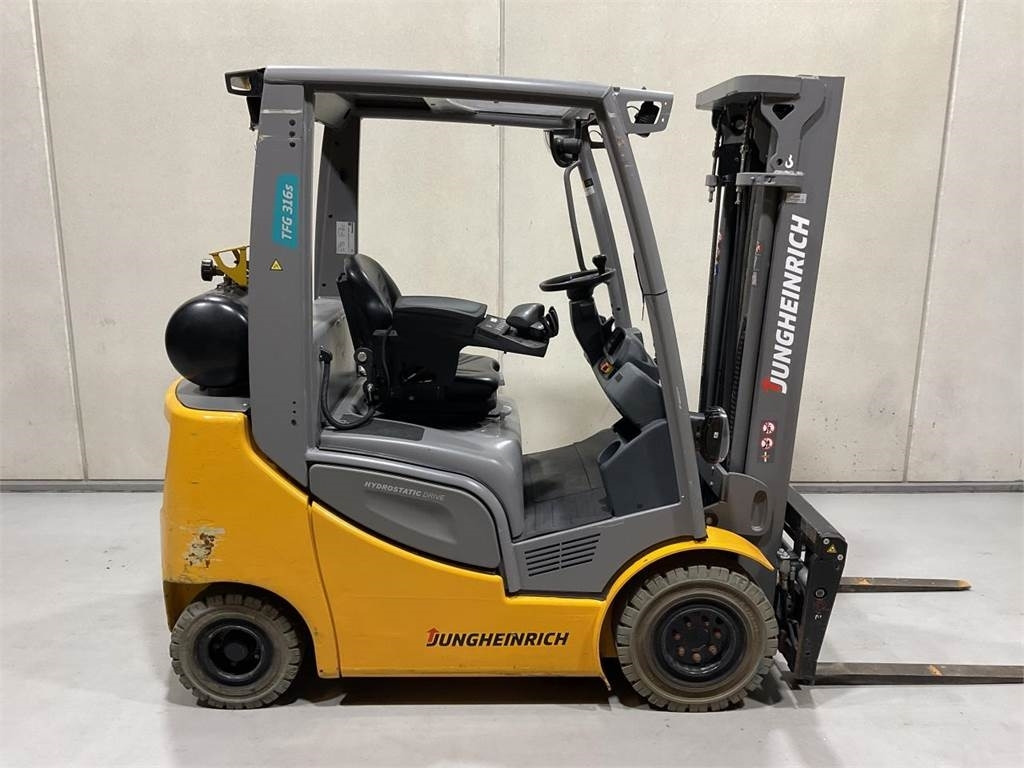 Jungheinrich TFG 316S - Empilhador a gás: foto 1 Jungheinrich TFG 316S - Empilhador a gás: foto 1