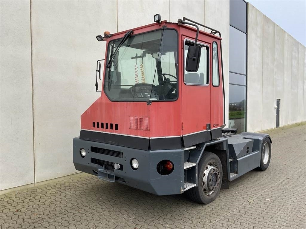 Kalmar TT2000 - Tractor de terminal: foto 4 Kalmar TT2000 - Tractor de terminal: foto 4