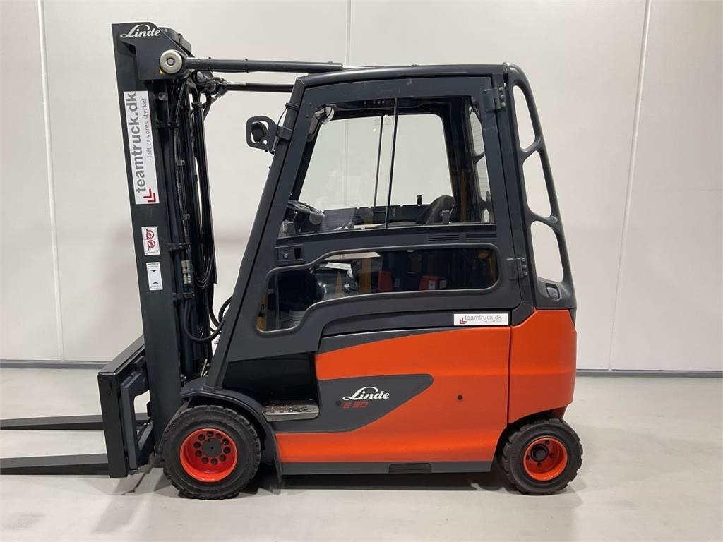 Linde E30HL-01/600 - Empilhador elétrico: foto 3 Linde E30HL-01/600 - Empilhador elétrico: foto 3