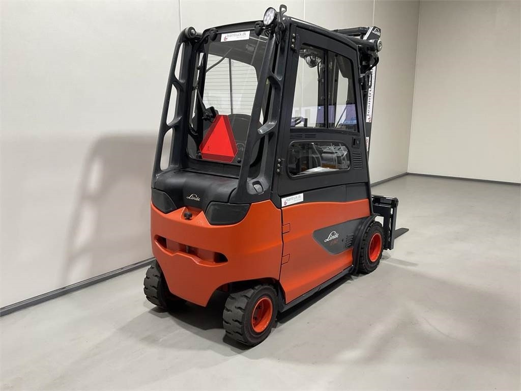Linde E30HL-01/600 - Empilhador elétrico: foto 2 Linde E30HL-01/600 - Empilhador elétrico: foto 2